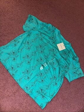 Calvin Klein Teal Short Sleeve Floral Line Print Tee